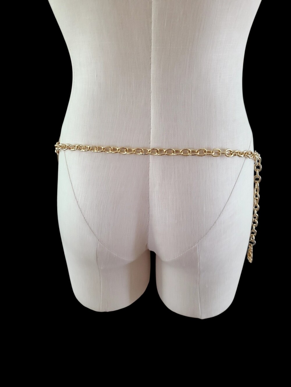 Vintage 1990s Gold Lion Head Medallion Segmented Link & Chain Belt - Picture 4 of 6